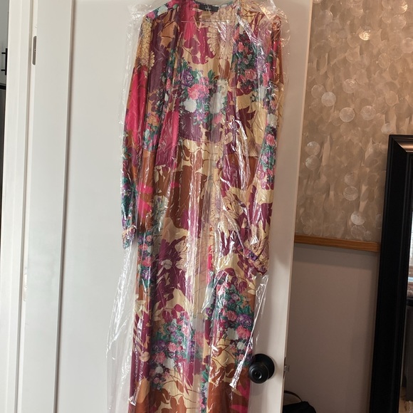 Lulus Burgundy Wrap Dress - Picture 4 of 6